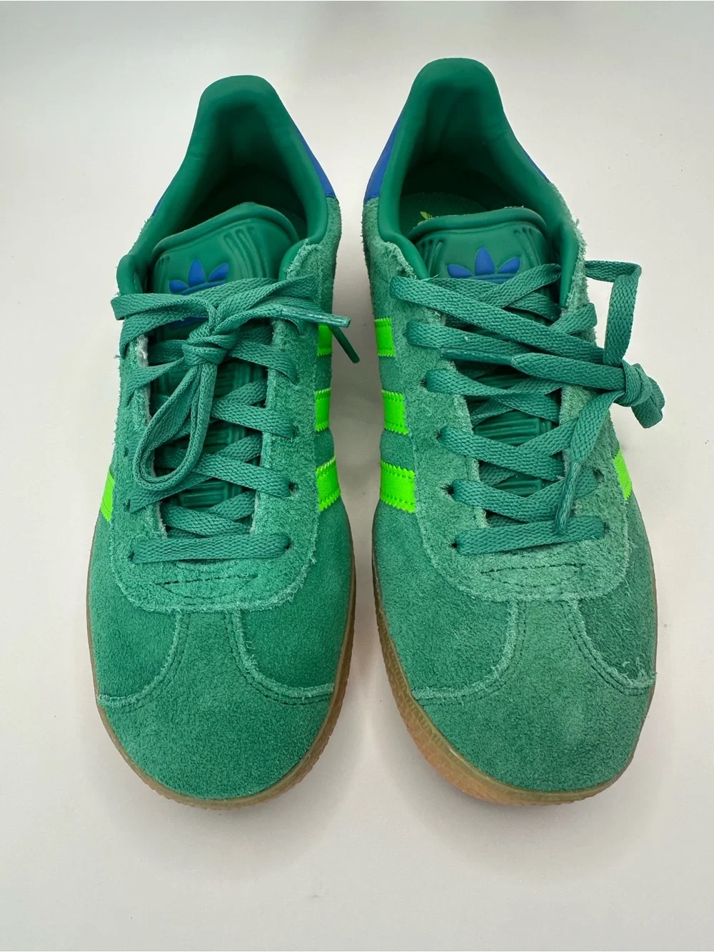 adidas Originals Gazelle – Womens Sneakers Green Solor Green  NEW